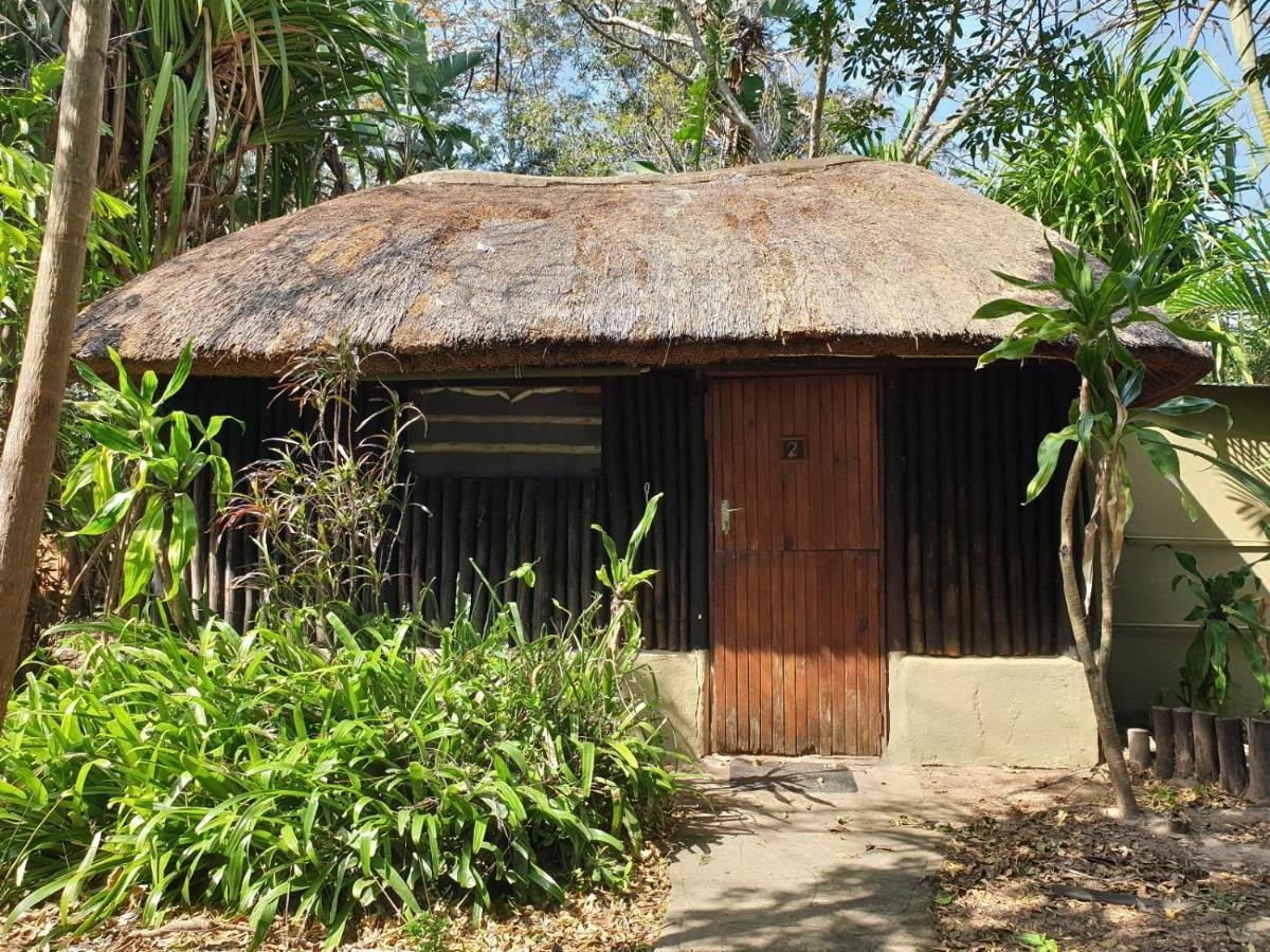 Pumusa Bushcamp Hluhluwe Exterior photo