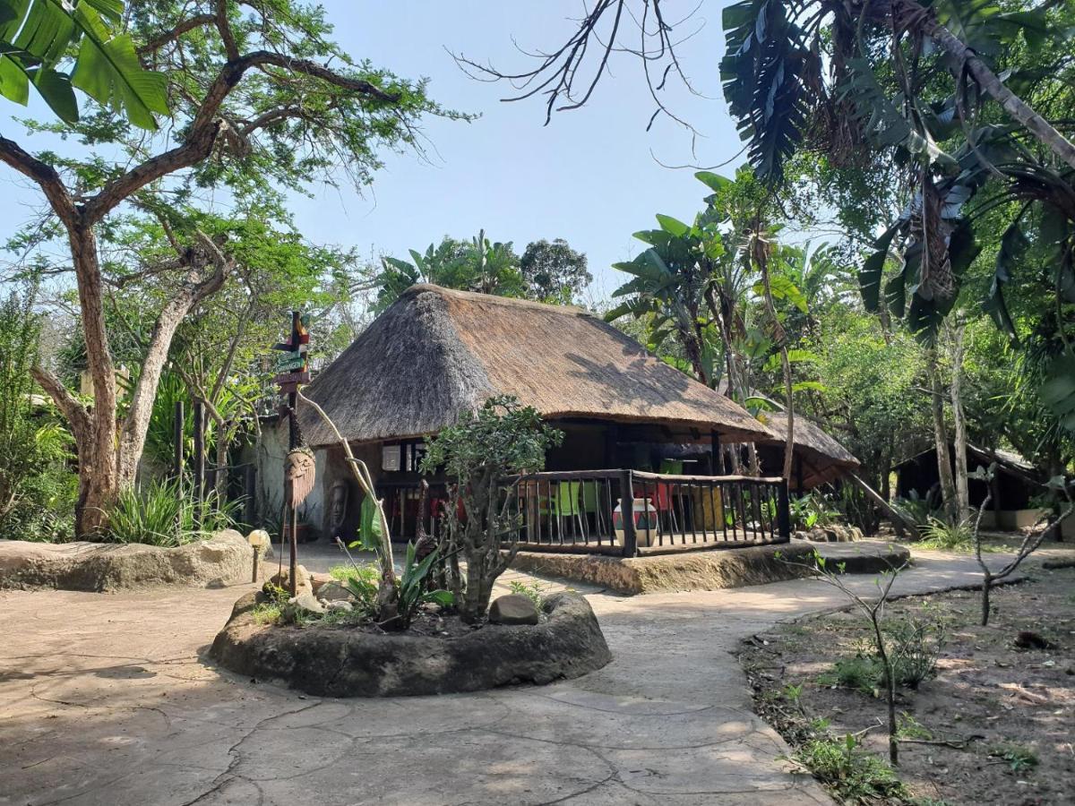 Pumusa Bushcamp Hluhluwe Exterior photo